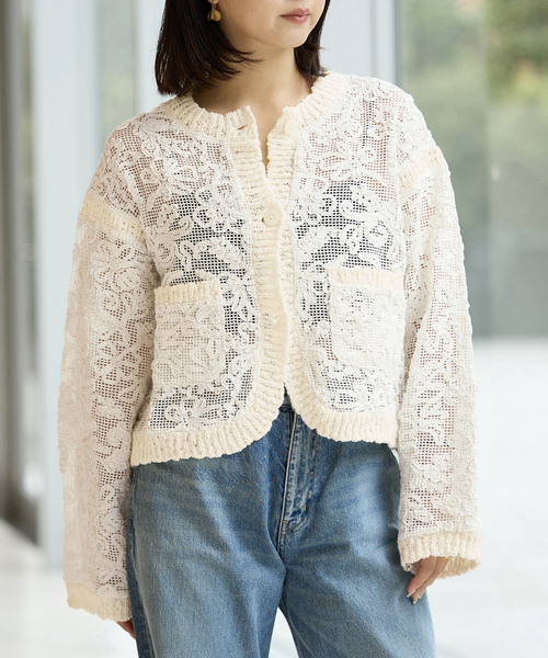 IENA LA BOUCLE（イエナラブークル）の「IENA LA BOUCLE レースコンビカーディガン（カーディガン/ボレロ・レディース・ホワイト×ホワイト・FREE）」の2枚目の写真