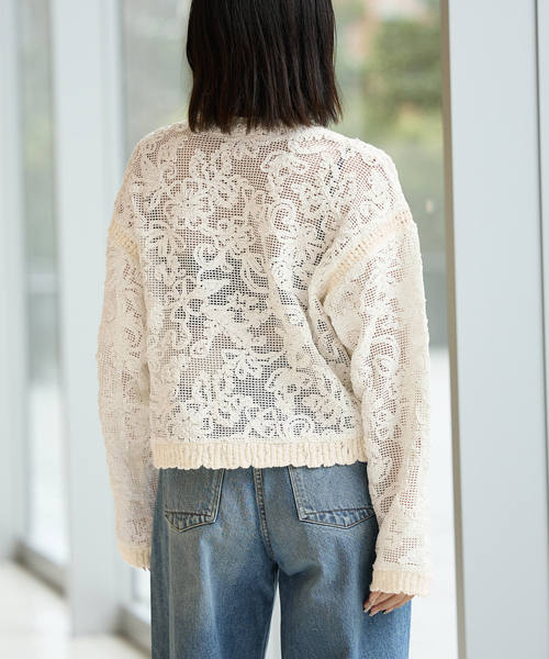 IENA LA BOUCLE（イエナラブークル）の「IENA LA BOUCLE レースコンビカーディガン（カーディガン/ボレロ・レディース・ホワイト×ホワイト・FREE）」の4枚目の写真