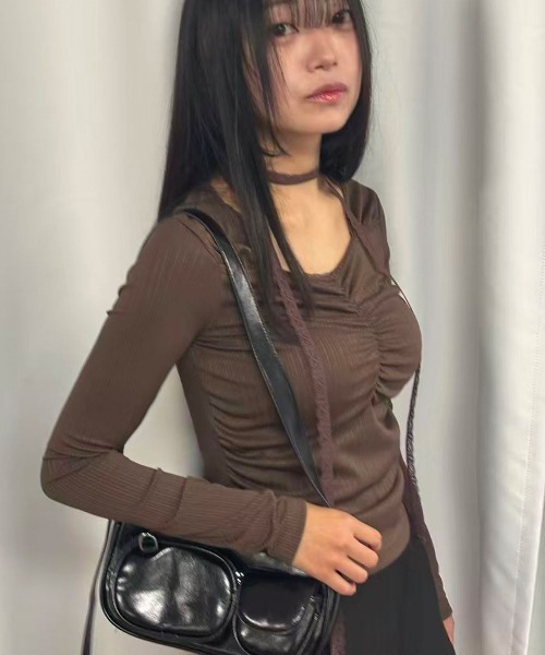 Lots of Love（ロッツオブラブ）の「リブレースタイ付トップス（Tシャツ/カットソー・レディース・ブラウン/オフホワイト/ブラック/レッド・M）」の13枚目の写真