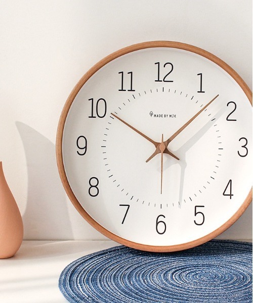 BACKYARD FAMILY（バックヤードファミリー）の「壁掛け時計 木製 pkmjk026（掛け時計・レディース・ライトベージュ/グリーン/ベージュ・FREE）」の4枚目の写真