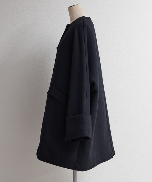 PUAL CE CIN（ピュアルセシン）の「ノーカラーコート（ノーカラーコート・レディース・ベージュ/ネイビー・FREE）」の3枚目の写真