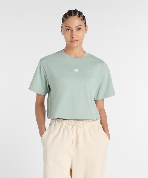 NEW BALANCE（ニューバランス）の「グラフィックTシャツ（Tシャツ/カットソー・レディース・ブラック/オフホワイト/セージグリーン・SMALL/MEDIUM/LARGE/X-LARGE）」の3枚目の写真