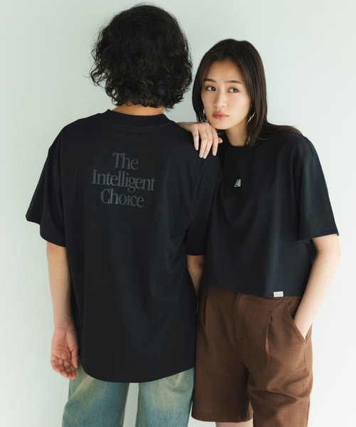 NEW BALANCE（ニューバランス）の「グラフィックTシャツ（Tシャツ/カットソー・レディース・ブラック/オフホワイト/セージグリーン・SMALL/MEDIUM/LARGE/X-LARGE）」の11枚目の写真