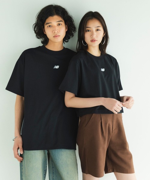 NEW BALANCE(ニューバランス)の「グラフィックTシャツ(Tシャツ/カットソー・レディース・ブラック/オフホワイト/セージグリーン・SMALL/MEDIUM/LARGE/X-LARGE)」の15枚目の写真