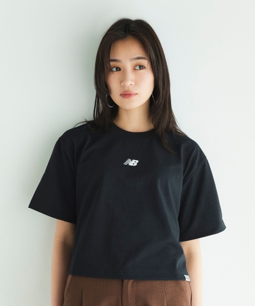 NEW BALANCE(ニューバランス)の「グラフィックTシャツ(Tシャツ/カットソー・レディース・ブラック/オフホワイト/セージグリーン・SMALL/MEDIUM/LARGE/X-LARGE)」の13枚目の写真