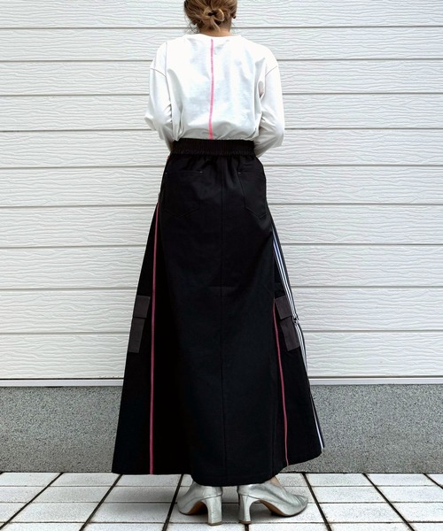 Q（キュー）の「切替サイドZIPラインスカート（スカート・レディース・チャコールグレー/オリーブ・MEDIUM）」の21枚目の写真