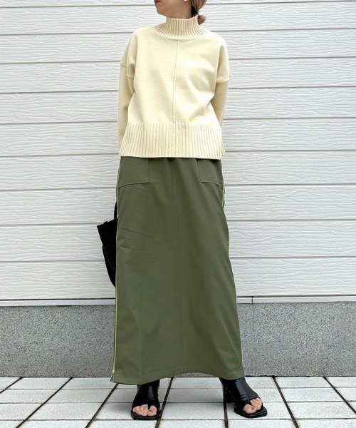 Q（キュー）の「切替サイドZIPラインスカート（スカート・レディース・チャコールグレー/オリーブ・MEDIUM）」の22枚目の写真