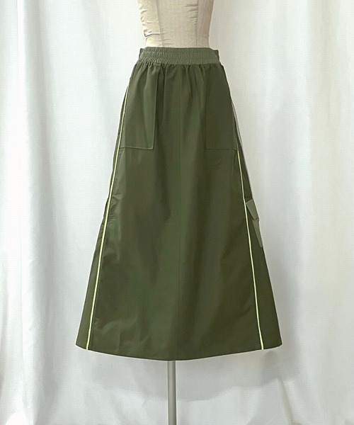 Q（キュー）の「切替サイドZIPラインスカート（スカート・レディース・チャコールグレー/オリーブ・MEDIUM）」の3枚目の写真