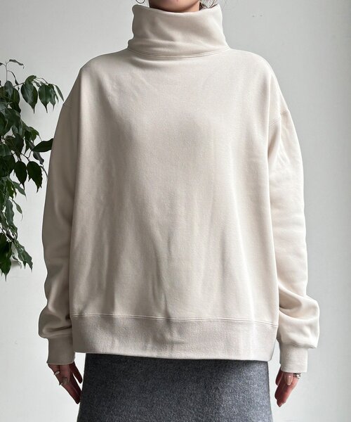 DouDou(ドゥドゥ)の「裏起毛ハイネックプルオーバー(Tシャツ/カットソー・レディース・ライトベージュ/チャコールグレー・FREE)」の21枚目の写真