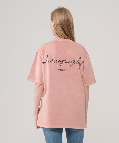 ICONOGRAPHY（アイコノグラフィー）の「PIGMENT EMBLEM SILICONE VOLUME PRINT INDPK（Tシャツ/カットソー・レディース・ライトピンク・LARGE）」の6枚目の写真