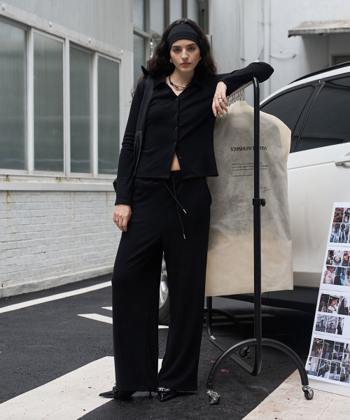 320SHOWROOM(320ショールーム)の「Ribbed Banding Wide-Leg Pants Black(スウェットパンツ・レディース・その他・FREE)」の2枚目の写真