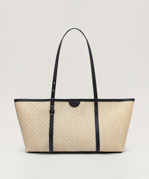 TUO（トゥオ）の「RATTAN FLAT LARGE RATAN FLAT LARGE（ショルダーバッグ）」