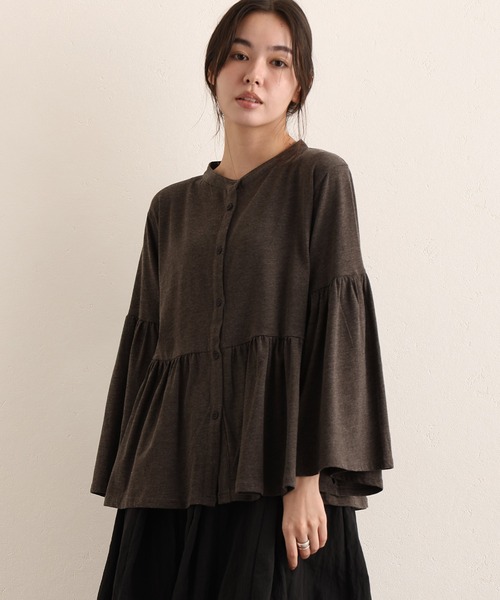 ElegChic(エレグシック)の「ペプラム ギャザーブラウス風カットソー(Tシャツ/カットソー・レディース・ブラック/グレー・4L/XL/M)」の10枚目の写真