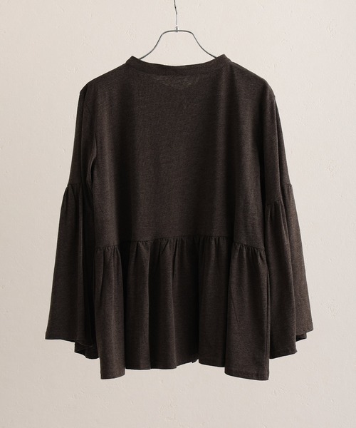 ElegChic(エレグシック)の「ペプラム ギャザーブラウス風カットソー(Tシャツ/カットソー・レディース・ブラック/グレー・4L/XL/M)」の12枚目の写真