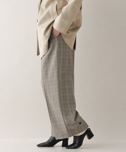 RAGEBLUE（レイジブルー）の「裾デザイン2タックワイドスラックス（スラックス・レディース・ブラウン/ベージュ系2/ブラック系9・FREE）」の10枚目の写真