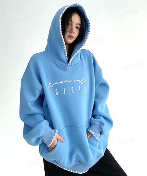 Dalfwin（ダールフィン）の「韓国ファッション ricecake刺繍ロゴ配色ステッチフーディー（パーカー・レディース・グレー/ブルー・FREE）」の14枚目の写真