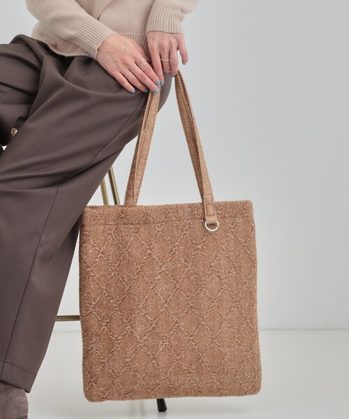 SHOO・LA・RUE（シューラルー）の「ラメ格子柄スクエアトートバッグ（トートバッグ・レディース・グレー/ブラウン系その他/ライトベージュ・00）」の6枚目の写真