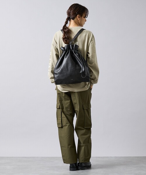 YArKA(ヤーカ)の「【YArKA/ヤーカ】drawstring shoulder & backpack / 巾着2wayナップサック/Y2508ARB70(ショルダーバッグ・メンズ・ブラック・フリー)」の3枚目の写真