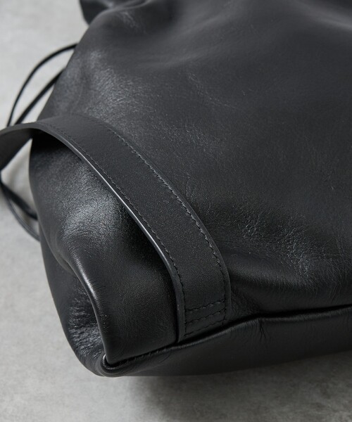 YArKA(ヤーカ)の「【YArKA/ヤーカ】drawstring shoulder & backpack / 巾着2wayナップサック/Y2508ARB70(ショルダーバッグ・メンズ・ブラック・フリー)」の15枚目の写真