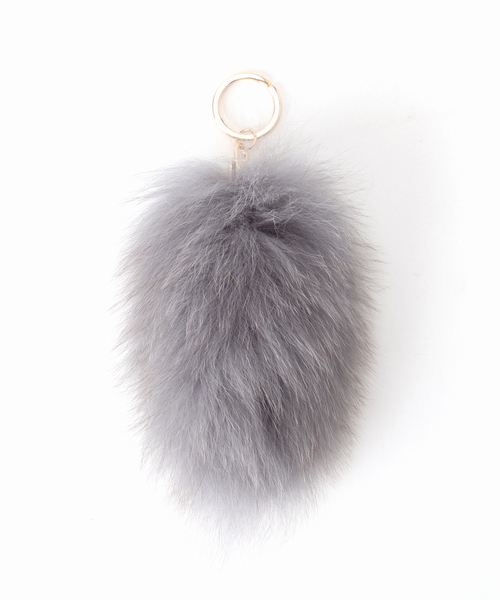 SLOBE IENA(スローブイエナ)の「SLOBE ファーチャーム(その他小物・レディース・チャコールグレー/カーキ・FREE)」の12枚目の写真