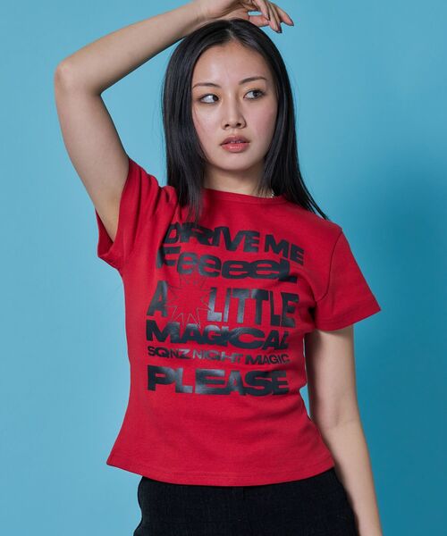 SEQUENZ(シークエンズ)の「※WEB限定 / メッセージプリント /ビックロゴコンパクトT / sqnz message pt compact tee(Tシャツ/カットソー・レディース・レッド/ホワイト/その他1/ブラウン/ブラック・MEDIUM/SMALL/LARGE)」の21枚目の写真