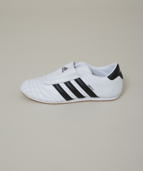 adidas(アディダス)の「adidas/adidas TAEKWONDO W(スニーカー・メンズ・ホワイト・26/27/28)」の2枚目の写真