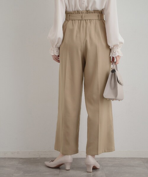 couture brooch(クチュールブローチ)の「【洗える・通勤】ウエストリボン サスペンダー付きワイドパンツ(その他パンツ・レディース・ベージュ/ネイビー/アイボリー・40/38/42/36)」の19枚目の写真