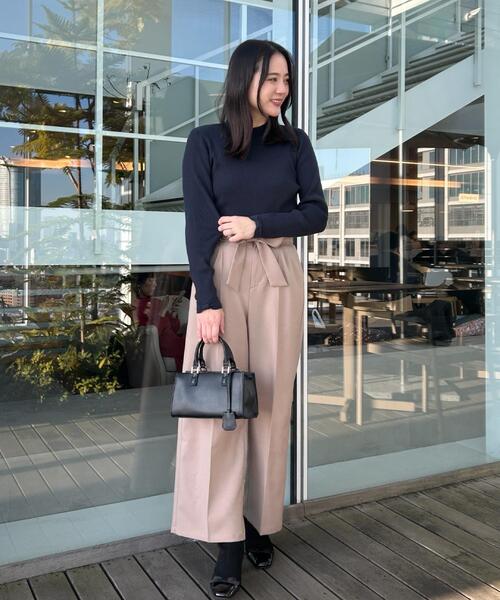 couture brooch(クチュールブローチ)の「【洗える・通勤】ウエストリボン サスペンダー付きワイドパンツ(その他パンツ・レディース・ベージュ/ネイビー/アイボリー・40/38/42/36)」の17枚目の写真