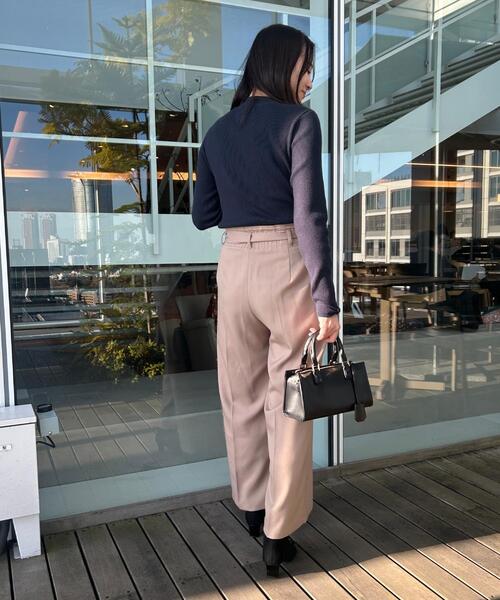 couture brooch(クチュールブローチ)の「【洗える・通勤】ウエストリボン サスペンダー付きワイドパンツ(その他パンツ・レディース・ベージュ/ネイビー/アイボリー・40/38/42/36)」の15枚目の写真