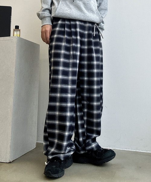 UNDERSTATEMENTs(アンダーステイトメント)の「【ユニセックス】アソートワイドカーブスラックス/ラインストライプ&無地(スラックス・メンズ・ブラウン系その他/チャコールグレー/ブラック系その他/ブラウン・SMALL/LARGE/MEDIUM)」の10枚目の写真