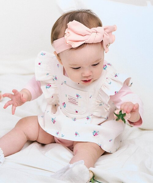 apres les cours(アプレレクール)の「小花柄肩フリルジャンスカ+ボディースーツセット(その他ベビーウェア・キッズ・アイボリー/ミント・80/70)」の1枚目の写真