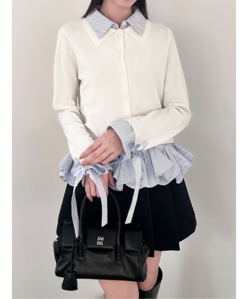 SNIDEL（スナイデル）の「シャツドッキングヘムボリュームニットプルオーバー（ニット/セーター・レディース・その他/アイボリー/ネイビー/オレンジ・F）」の2枚目の写真