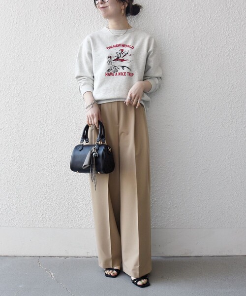 SHIPS any(シップス エニィ)の「【SHIPS any別注】THE KNiTS:〈洗濯機可能〉ロゴ プリント スウェット 26SS(スウェット・レディース・ライトグレー/ナチュラル・ONE SIZE)」の3枚目の写真