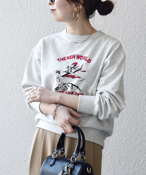 SHIPS any(シップス エニィ)の「【SHIPS any別注】THE KNiTS:〈洗濯機可能〉ロゴ プリント スウェット 26SS(スウェット・レディース・ライトグレー/ナチュラル・ONE SIZE)」の10枚目の写真
