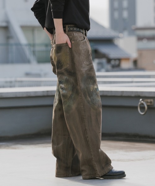 Theater code(シアターコード)の「DIRTY-Washed Vintage-Style 5-Pocket Wide-Leg Denim Pants / DIRTY加工 ヴィンテージライク 5ポケットワイドデニムパンツ 秋 秋服メンズ 2026年秋冬(デニムパンツ・メンズ・ブラウン・M/L)」の18枚目の写真