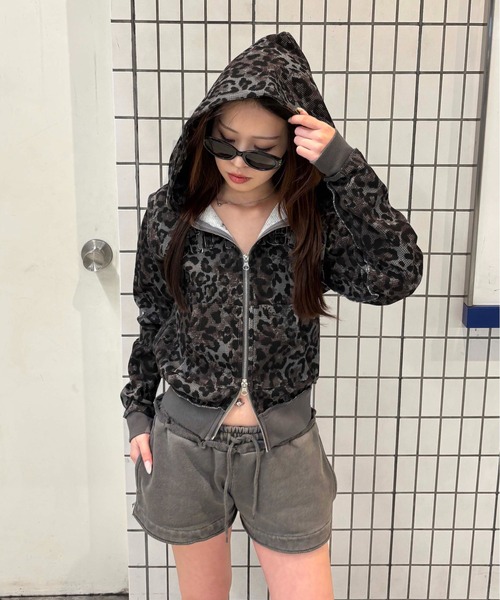 sedacle girl（セダクルガール）の「アップリケロゴサーマルパーカー（パーカー・レディース・カーキ/チャコールグレー/ネイビー/レオパード・MEDIUM/SMALL）」の8枚目の写真