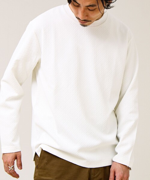 GLOSTER(グロスター)の「【素材で魅せる】フクレリンクスジャガードロンT(Tシャツ/カットソー・メンズ・ホワイト/ブラック/ブルー・L/M/S)」の21枚目の写真