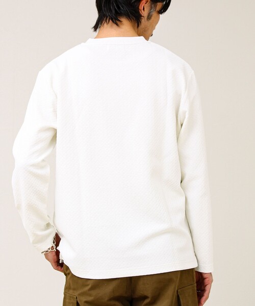 GLOSTER(グロスター)の「【素材で魅せる】フクレリンクスジャガードロンT(Tシャツ/カットソー・メンズ・ホワイト/ブラック/ブルー・L/M/S)」の19枚目の写真