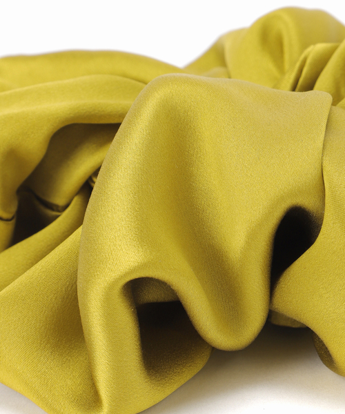 Spick & Span(スピックアンドスパン)の「TENDRESSE STUDIO / テンドレッセ スタジオ SILK SCRUNCHIE(シュシュ・レディース・ネイビー/マルーン・FREE)」の6枚目の写真