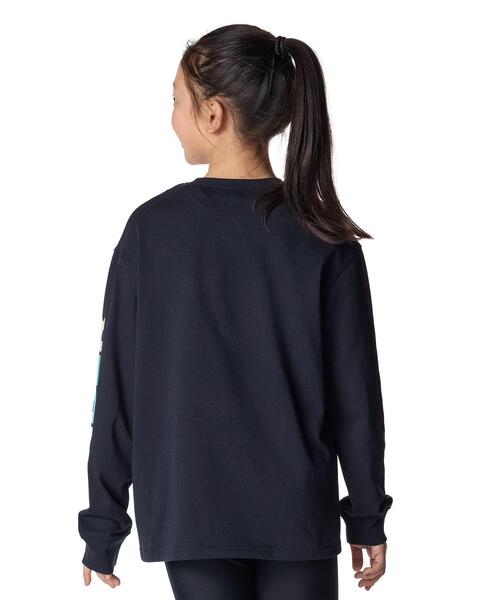 UNDER ARMOUR(アンダーアーマー)の「UAヘビーウエイト コットン グラフィック ロングスリーブ Tシャツ(トレーニング/キッズ)(Tシャツ/カットソー・キッズ・ブラック・130cm/140cm/120cm/150cm)」の4枚目の写真