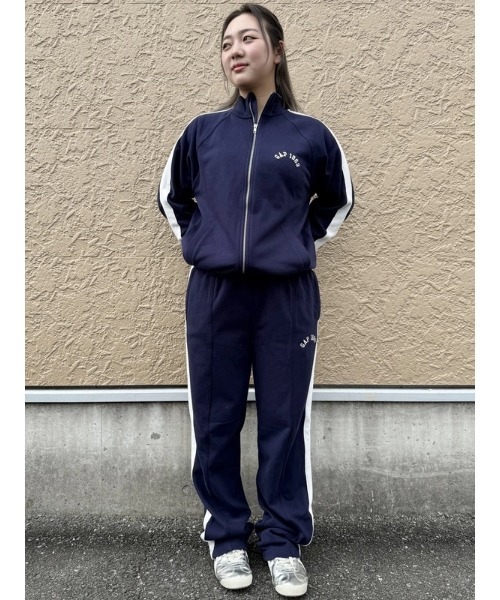 GAP（ギャップ）の「ヴィンテージソフト リラックスフィット 1969GAPロゴ トラックパンツ（スウェットパンツ・メンズ・オフホワイト/ベージュ/ネイビー・XS/XL/L/M/S）」の22枚目の写真