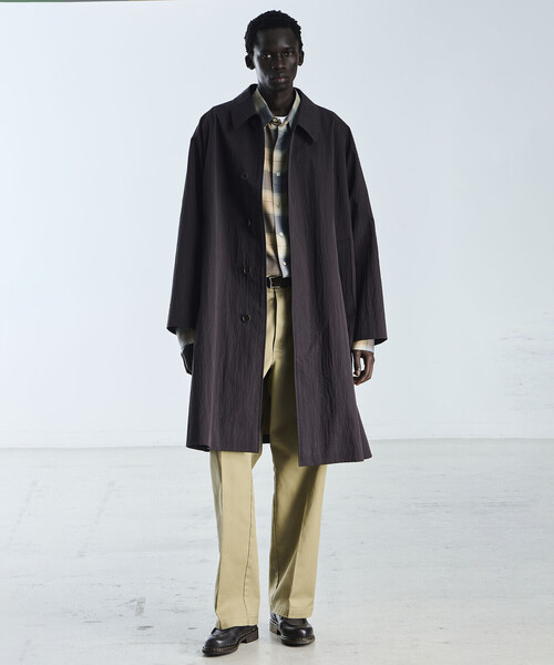 Kaptain Sunshine(キャプテン サンシャイン)の「KAPTAIN SUNSHINE | コットンナイロン ウォーカーコート MEN(ステンカラーコート・メンズ・ブラック/ブラウン・5/4)」の3枚目の写真