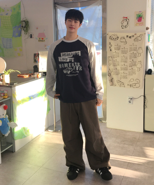 MINDBRIDGE(マインドブリッジ)の「ラグランオーバーサイズ長袖Tシャツ - 2カラー(Tシャツ/カットソー・メンズ・ネイビー/グレー・100/95/105)」の5枚目の写真