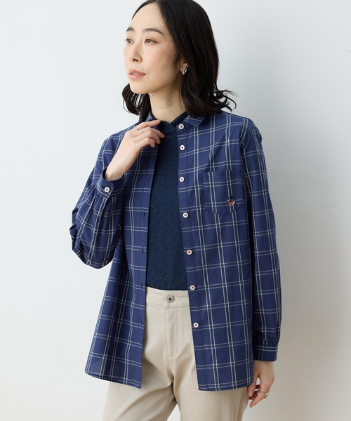 DECOY SINCE 1981（デコイシンスイチキュウハチイチ）の「【chiyoさんコラボ】ロンドンマーチチェックブラウス【オーガニックコットン100%】（シャツ/ブラウス・レディース・ベージュ/ネイビー・9号/11号/13号）」の2枚目の写真