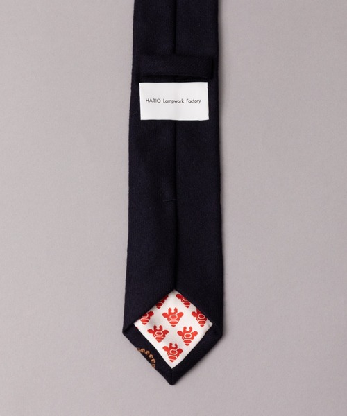 giraffe（ジラフ）の「HARIO Lampwork Factory × giraffe HLFアクセサリータイ NAVY（ネクタイ・メンズ・ネイビー・FREE）」の3枚目の写真