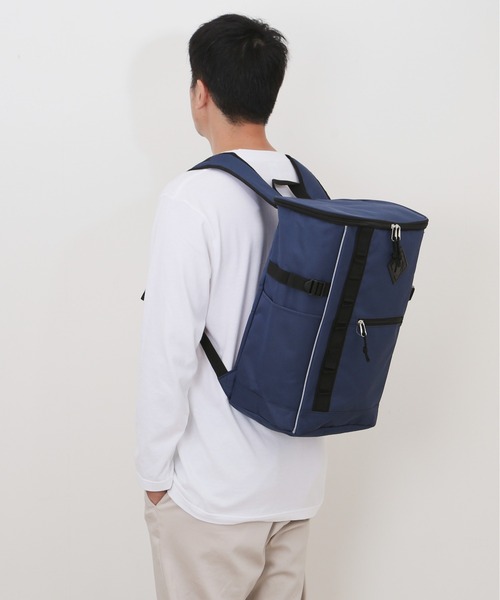 BACKYARD FAMILY（バックヤードファミリー）の「UNITED CLASSY ユナイテッドクラッシー スクエアデイパック（バックパック/リュック・メンズ・ネイビー/グレー/ブラック・FREE）」の7枚目の写真