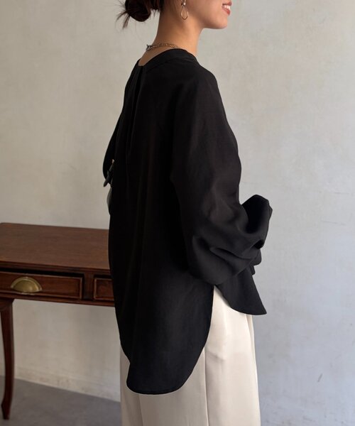 Chez toi(シェトワ)の「リネンライクスキッパーブラウス(シャツ/ブラウス・レディース・キャメル/ブラック/オフホワイト/グレー・FREE)」の21枚目の写真