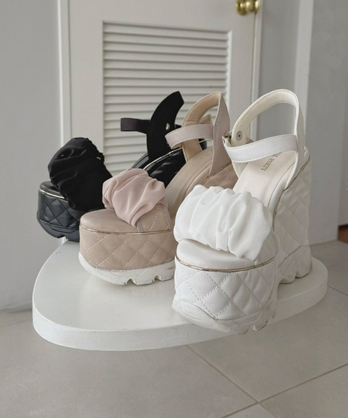 ROYAL PARTY（ロイヤルパーティー）の「2wayキルティング厚底スポサン（サンダル・レディース・ブラック/オフホワイト/ベージュ・MEDIUM/LARGE）」の15枚目の写真