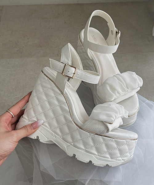 ROYAL PARTY（ロイヤルパーティー）の「2wayキルティング厚底スポサン（サンダル・レディース・ブラック/オフホワイト/ベージュ・MEDIUM/LARGE）」の16枚目の写真