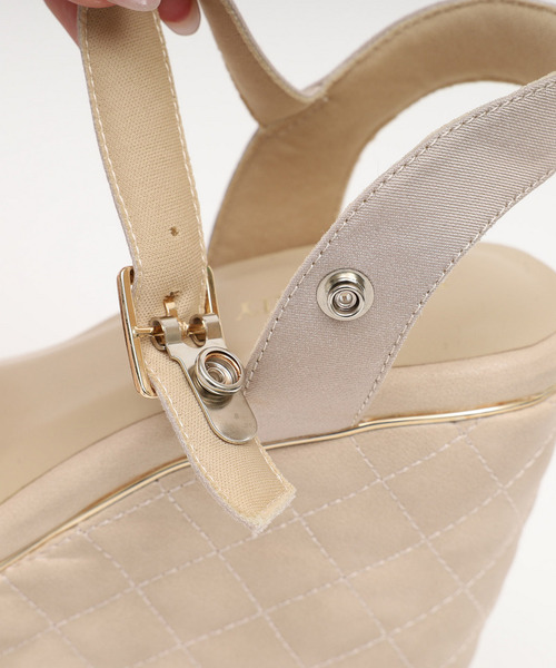 ROYAL PARTY（ロイヤルパーティー）の「2wayキルティング厚底スポサン（サンダル・レディース・ブラック/オフホワイト/ベージュ・MEDIUM/LARGE）」の11枚目の写真